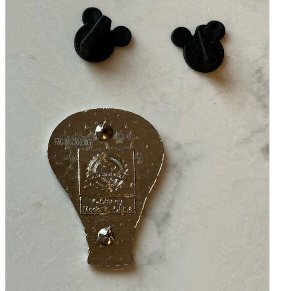 Disney Pin Adventure Is Out There Mystery Balloon Pinocchio trading collectible - Picture 2 of 2